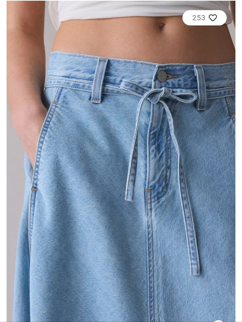 NWOT Levi's Xlong Light Wash Denim Skirt. Size 24. - Picture 11 of 13